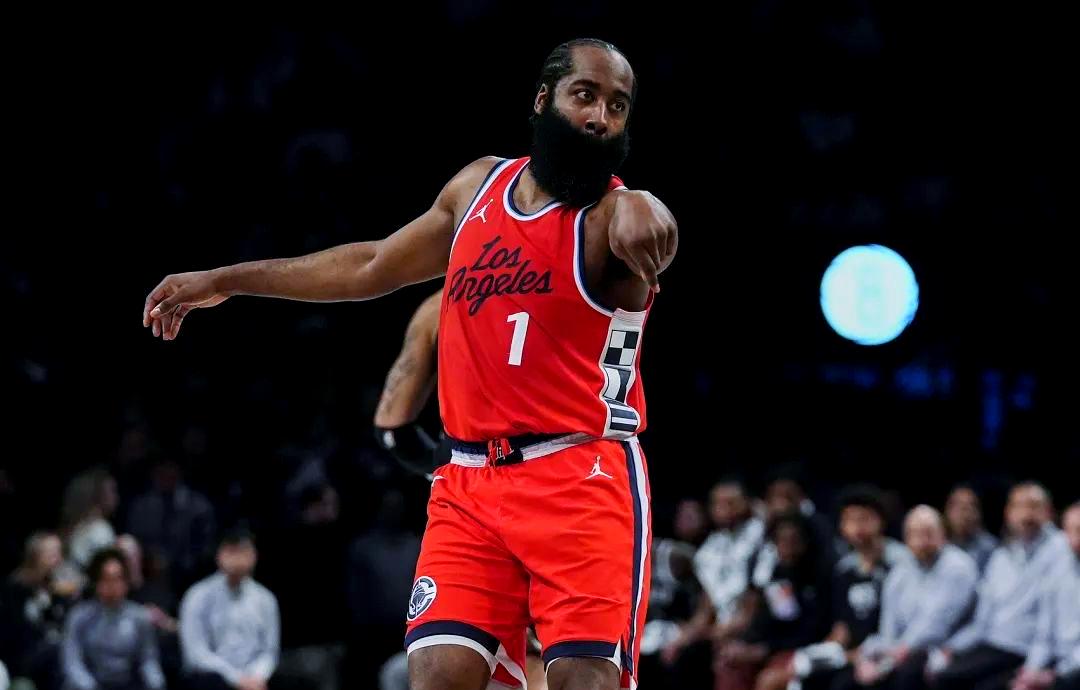 开云体育在线-意甲今夜再迎强敌，洛杉矶快船官宣签约，主帅态度：球迷炸锅，身体对抗强度拉满