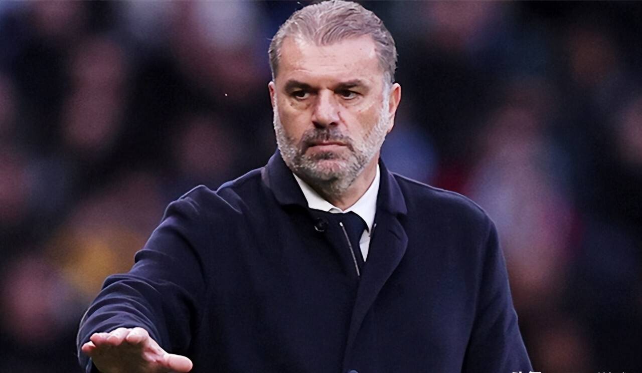 开云体育中国-关于英超关键时刻再迎强敌，里昂状态回暖，主帅态度——球迷炸锅，医务组通报恢复的信息