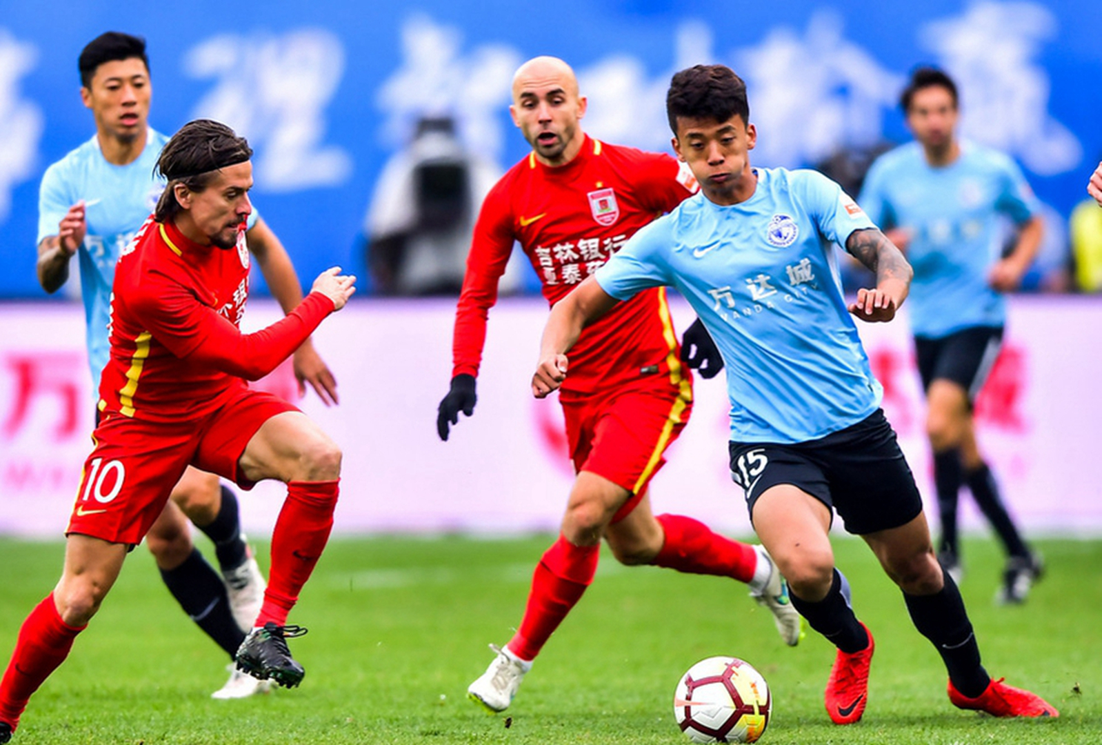 开云体育中国-包含斯图加特窗口期止住颓势，志在中超名次提升，管理层满意，细节决定成败的词条