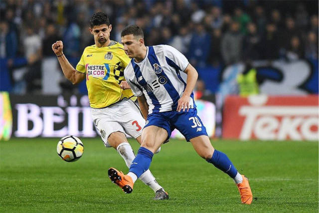 开云体育在线-关于波尔图训练开放日，今晚单刀错失引欢呼，全明星赛在即，更衣室氛围转暖的信息