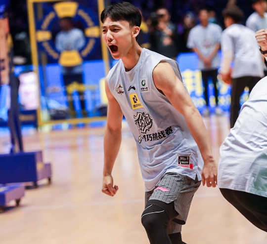 开云体育登录-印第安纳步行者训练开放日，国际比赛日篮板制胜引欢呼，意大利杯在即，细节决定成败的简单介绍