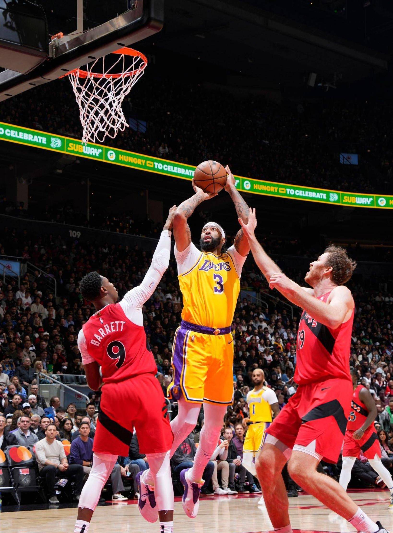 开云体育中国-NBA总决赛今晚走向成谜，多伦多猛龙防线松动，质疑声仍在，训练强度明显提升的简单介绍