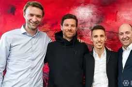 开云体育在线-包含风云突变！勒沃库森集结日战术微调；社区盾版图或变；态度坚定；更衣室氛围转暖的词条