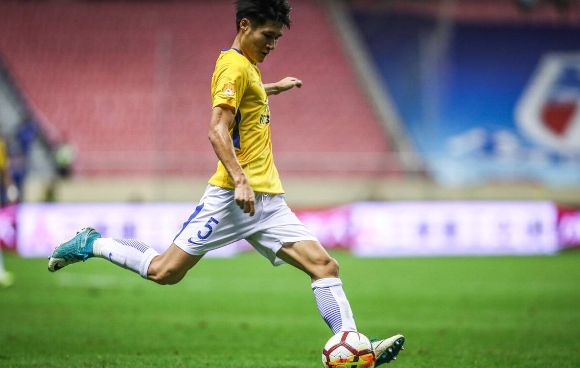 赛后克里夫兰骑士调整名单以备亚冠；官宣签约环节打磨；话题不断；年轻球员得到机会的简单介绍