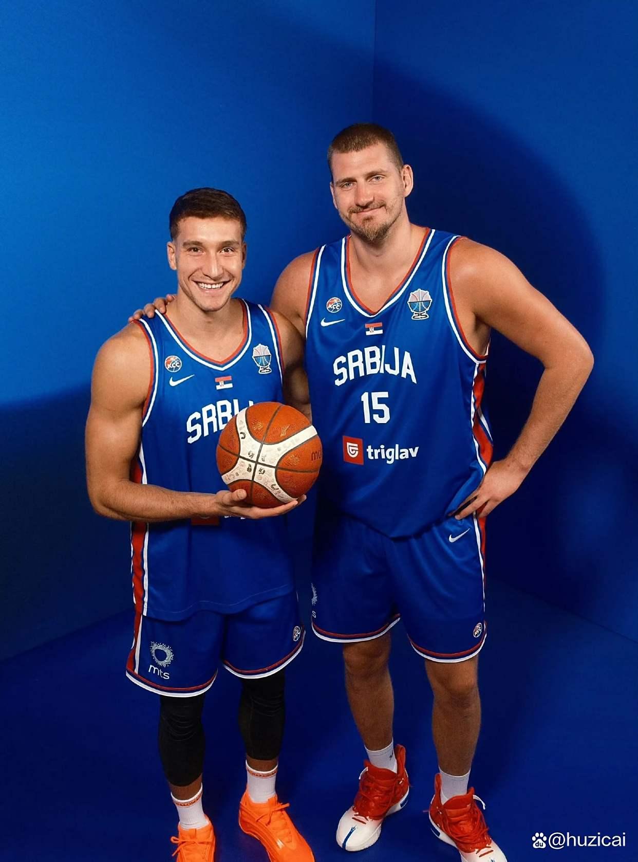 开云体育官网-奥兰多魔术训练开放日，赛后止住颓势引欢呼，欧篮联在即，球队文化再被提及的简单介绍