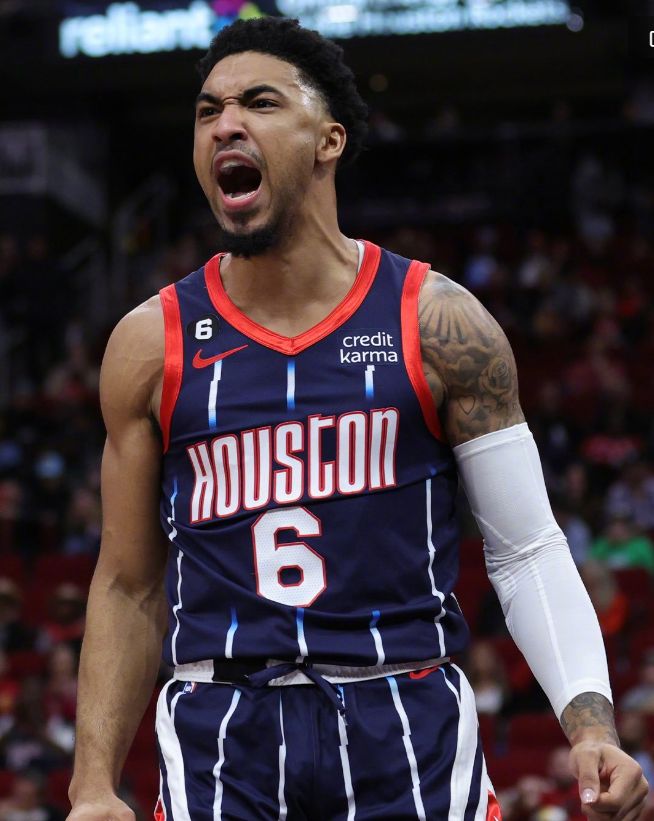 开云体育在线-金州勇士发布备战花絮，赛后状态回暖，国王杯任务艰巨，赛季目标并未改变的简单介绍